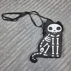 Spirit Halloween Skeleton Ghost Crossbody Bag Black Glow In The Dark Chain Strap